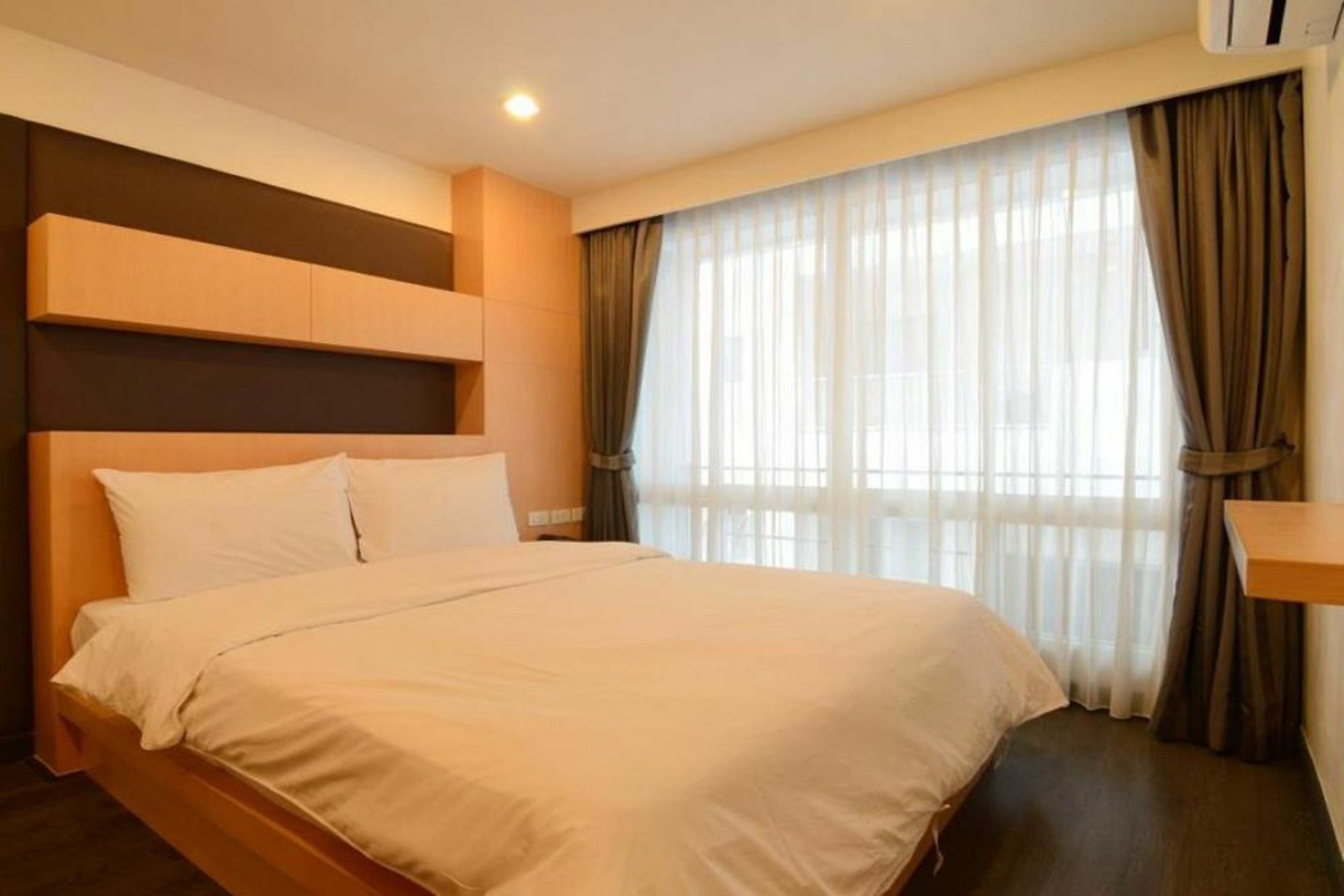 One Aparthotel 3*