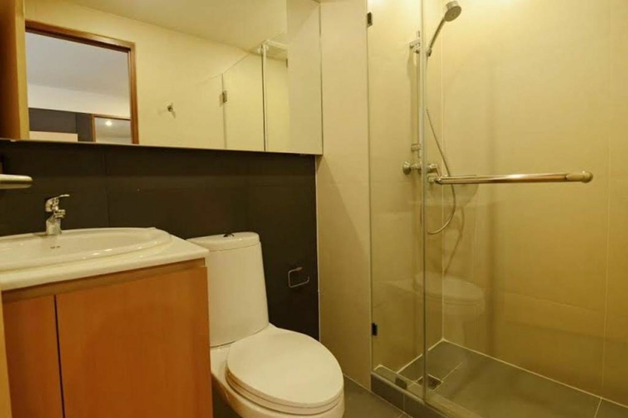 One Aparthotel