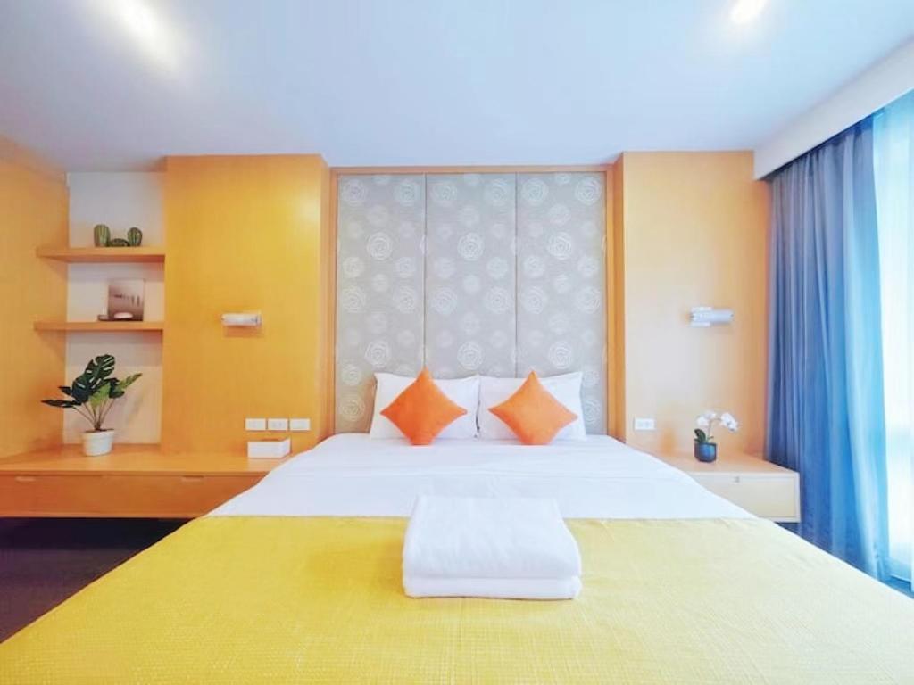 One Aparthotel